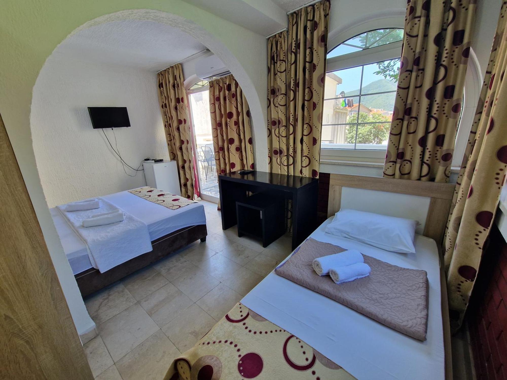 Villa Golf Budva Exterior photo